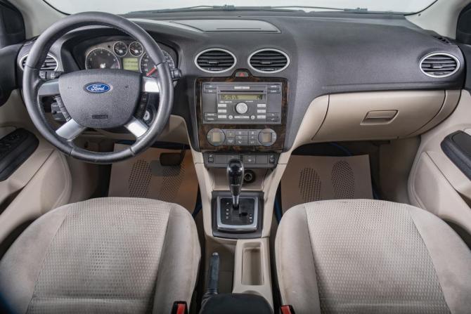 Ford Focus I Рестайлинг с пробегом 2006 года, цена 569 000 рублей, 151000 км, седан, Автокод Объявления