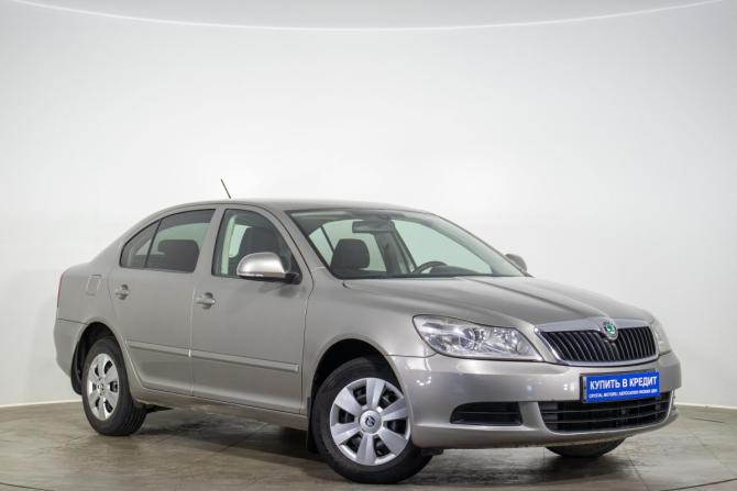 Skoda Octavia II (A5) Рестайлинг с пробегом 2011 года, цена 659 000 рублей, 245000 км, лифтбек, Автокод Объявления