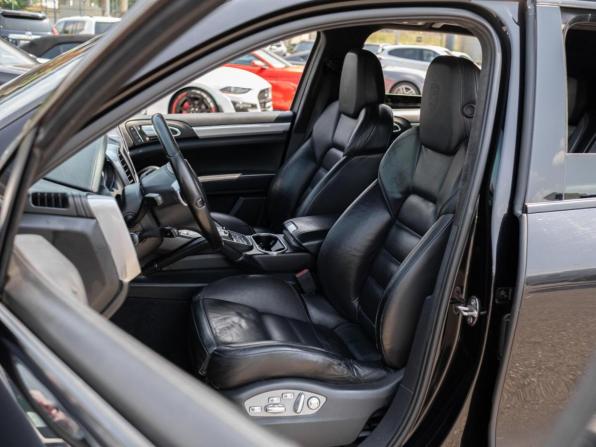 Porsche Cayenne II (958) с пробегом 2010 года, цена 1 599 000 рублей, 297455 км, внедорожник, Автокод Объявления