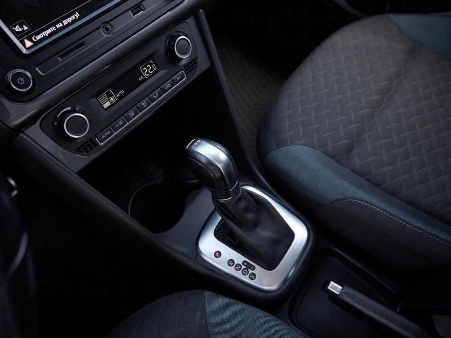 Volkswagen Polo V Рестайлинг Казань  - изображение 10
