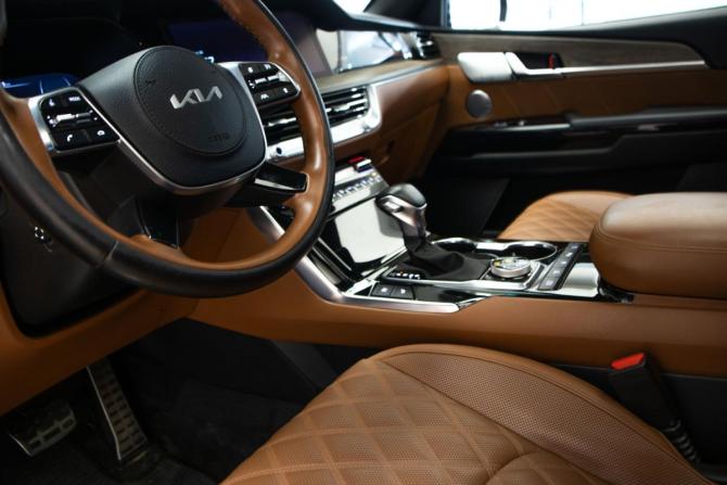 Kia Mohave I Рестайлинг 2 с пробегом 2022 года, цена 5 099 000 рублей, 73920 км, внедорожник, Автокод Объявления