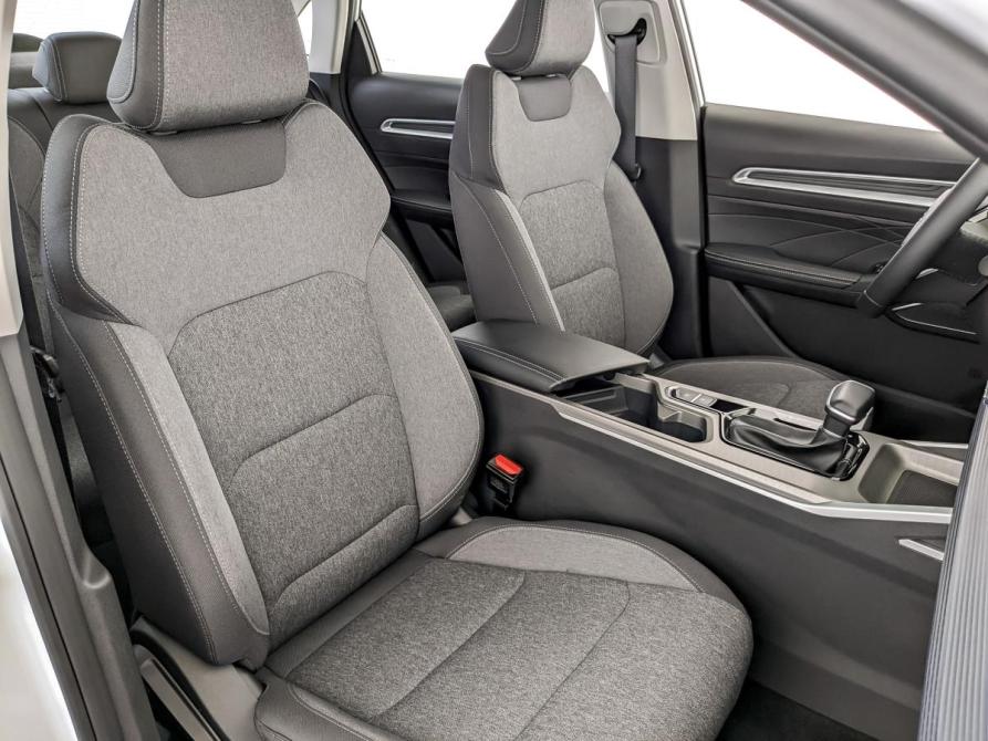Geely Emgrand II Москва  - изображение 23