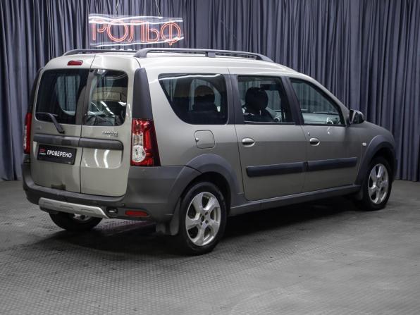 Lada (ВАЗ) Largus I с пробегом 2017 года, цена 929 000 рублей, 95000 км, универсал, Автокод Объявления