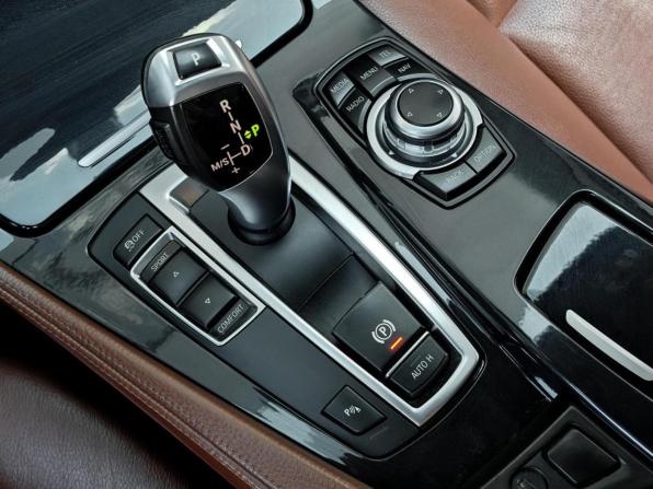 BMW 5 серии VI (F10/F11/F07) с пробегом 2013 года, цена 2 100 000 рублей, 237660 км, седан, Автокод Объявления