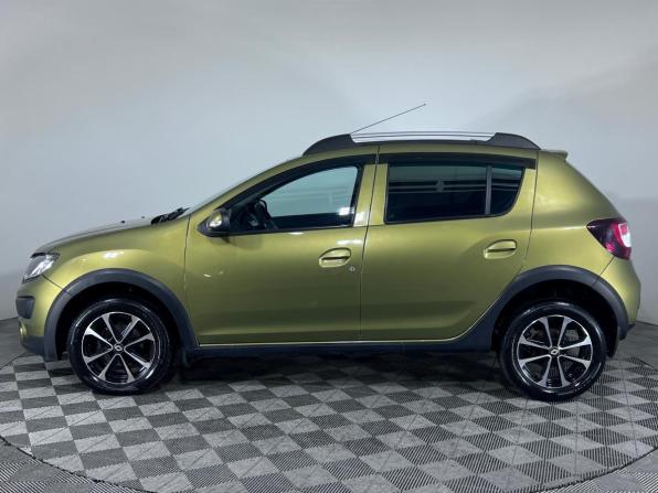 Renault Sandero II с пробегом 2017 года, цена 997 000 рублей, 77583 км, хэтчбек, Автокод Объявления