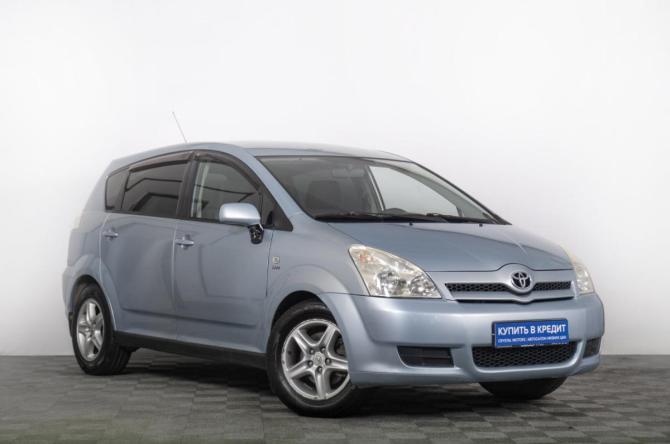 Toyota Corolla Verso I Рестайлинг с пробегом 2005 года, цена 699 000 рублей, 252000 км, компактвэн, Автокод Объявления