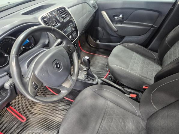 Renault Sandero II с пробегом 2016 года, цена 1 190 000 рублей, 93755 км, хэтчбек, Автокод Объявления
