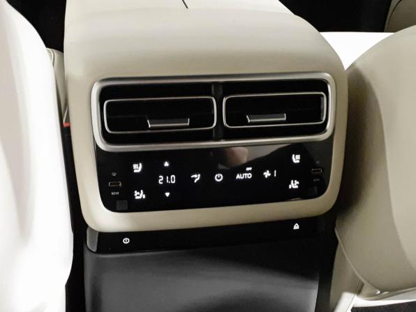 Li Auto (Lixiang) L6 с пробегом 2024 года, цена 5 745 000 рублей, 22490 км, внедорожник, Автокод Объявления
