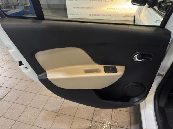 Renault Logan II с пробегом 2014 года, цена 519 000 рублей, 170000 км, седан, Автокод Объявления