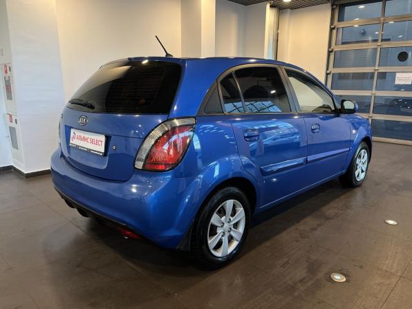 Kia Rio II Рестайлинг с пробегом 2011 года, цена 640 000 рублей, 147525 км, хэтчбек, Автокод Объявления