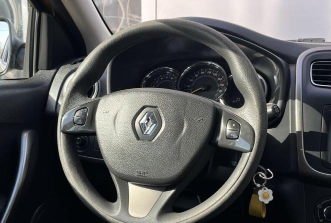 Renault Sandero II с пробегом 2015 года, цена 820 000 рублей, 177812 км, хэтчбек, Автокод Объявления