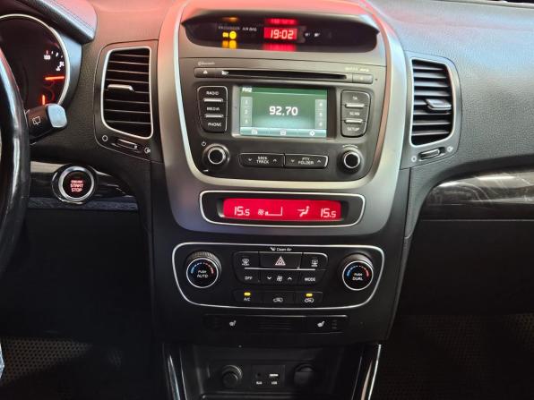 Kia Sorento II Рестайлинг с пробегом 2018 года, цена 2 199 000 рублей, 114549 км, внедорожник, Автокод Объявления