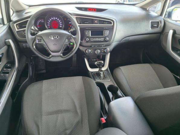 Kia Ceed II Рестайлинг с пробегом 2017 года, цена 1 549 000 рублей, 116500 км, хэтчбек, Автокод Объявления