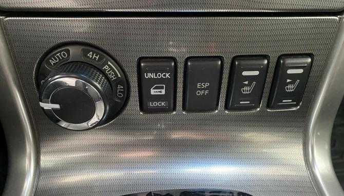 Nissan Pathfinder III Рестайлинг с пробегом 2010 года, цена 1 445 000 рублей, 212000 км, внедорожник, Автокод Объявления