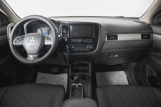Mitsubishi Outlander III Рестайлинг с пробегом 2014 года, цена 1 609 000 рублей, 109000 км, внедорожник, Автокод Объявления
