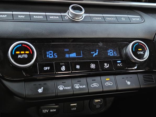 Hyundai Elantra VII (CN7) с пробегом 2021 года, цена 1 899 000 рублей, 117600 км, седан, Автокод Объявления