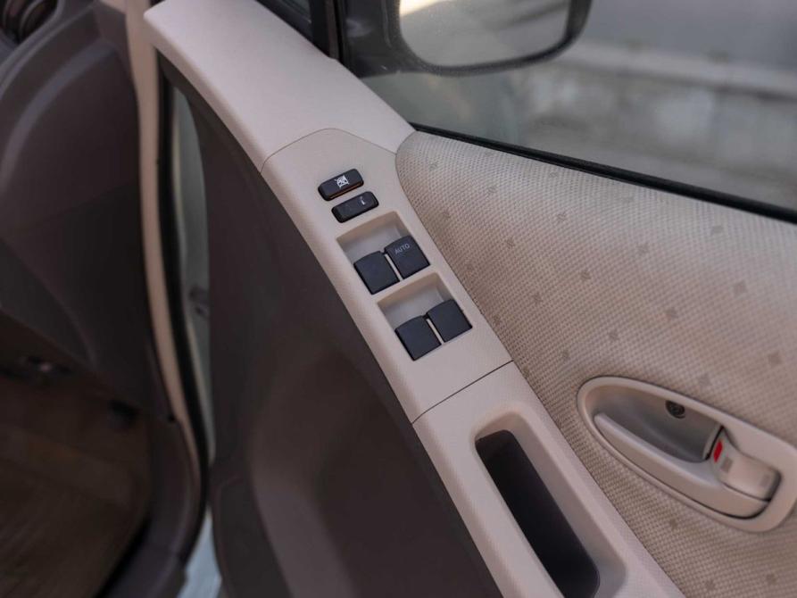 Toyota Vitz II (XP90) Новосибирск  - изображение 15
