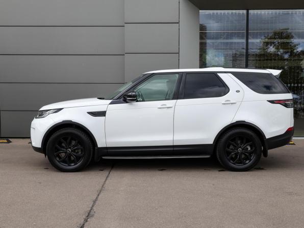 Land Rover Discovery V с пробегом 2018 года, цена 3 149 000 рублей, 118004 км, внедорожник, Автокод Объявления
