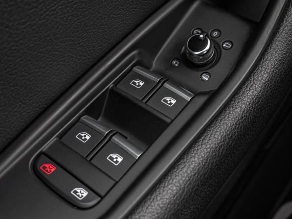 Audi A4 V (B9) с пробегом 2019 года, цена 2 349 000 рублей, 134406 км, седан, Автокод Объявления