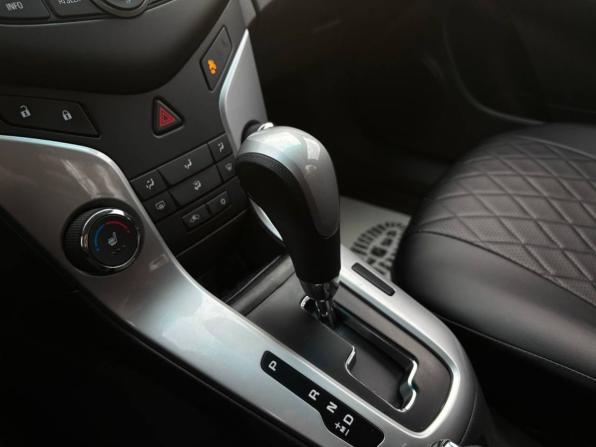 Chevrolet Cruze I Рестайлинг с пробегом 2014 года, цена 707 100 рублей, 175844 км, седан, Автокод Объявления