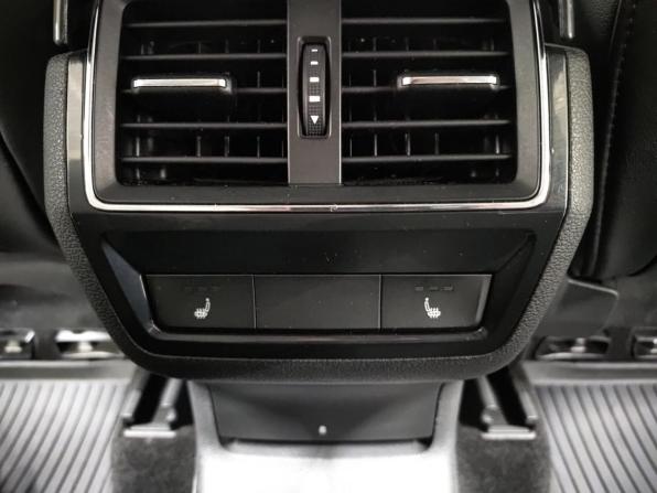 Skoda Karoq I с пробегом 2019 года, цена 2 199 000 рублей, 41160 км, внедорожник, Автокод Объявления