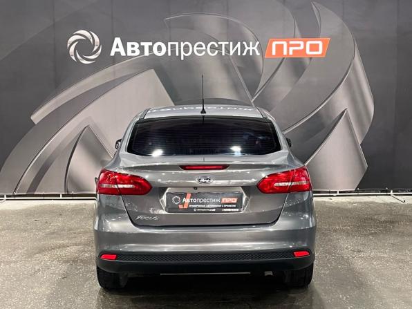 Ford Focus III Рестайлинг с пробегом 2015 года, цена 919 000 рублей, 100073 км, седан, Автокод Объявления