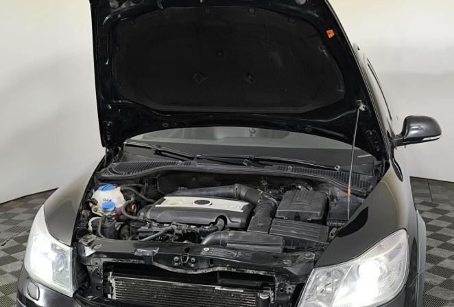 Skoda Octavia II (A5) Рестайлинг с пробегом 2012 года, цена 1 135 000 рублей, 206522 км, универсал, Автокод Объявления