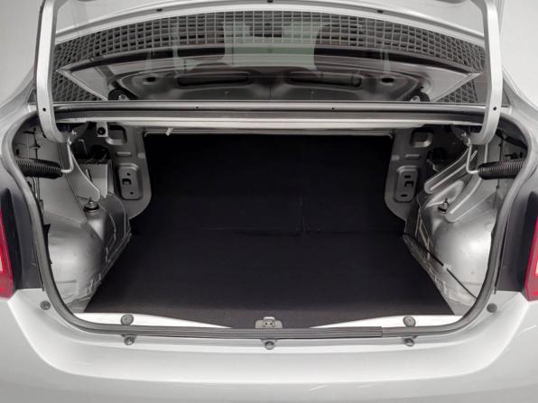 Renault Logan II Рестайлинг с пробегом 2020 года, цена 882 000 рублей, 45100 км, седан, Автокод Объявления