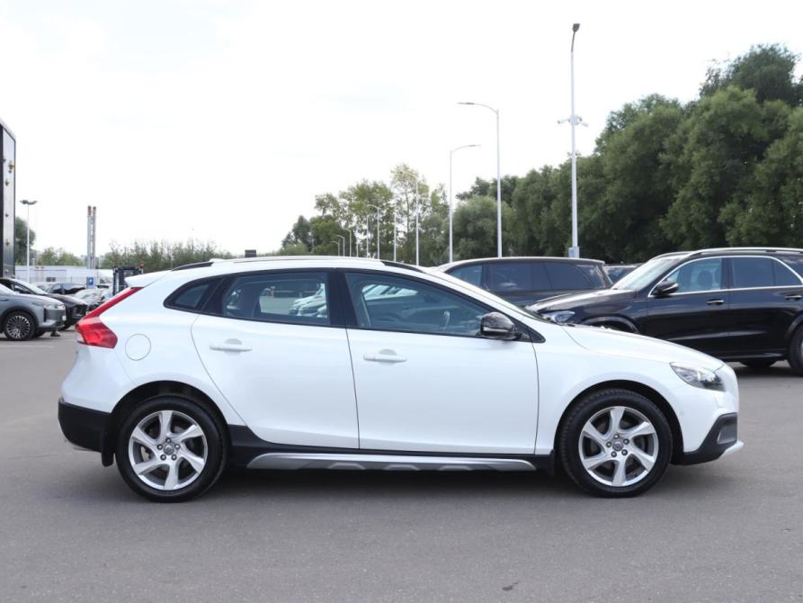 Volvo V40 II Москва  - изображение 4