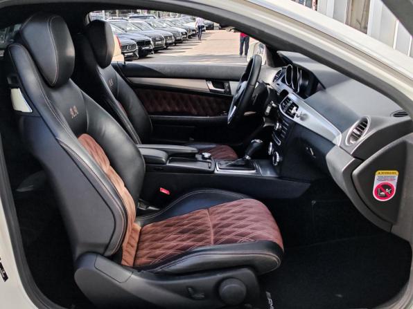 Mercedes-Benz C-Класс III (W204) Рестайлинг с пробегом 2011 года, цена 1 395 000 рублей, 204320 км, купе, Автокод Объявления