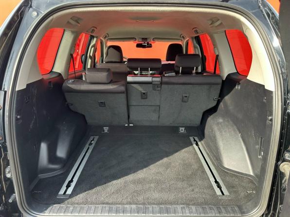 Toyota Land Cruiser Prado 150 Series Рестайлинг 1 с пробегом 2015 года, цена 3 330 000 рублей, 205123 км, внедорожник, Автокод Объявления