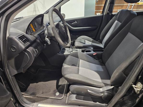 Mercedes-Benz A-Класс II (W169) с пробегом 2006 года, цена 319 000 рублей, 264174 км, хэтчбек, Автокод Объявления