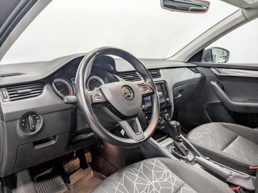 Skoda Octavia III (A7) Рестайлинг Санкт-Петербург  - изображение 17