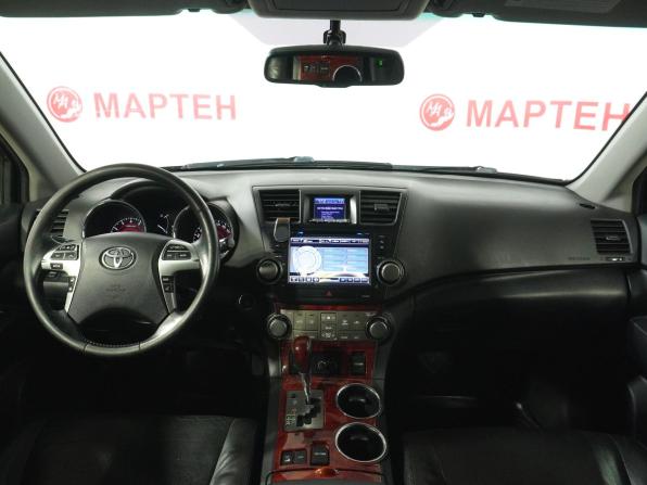 Toyota Highlander II (XU40) Рестайлинг с пробегом 2012 года, цена 1 840 000 рублей, 231571 км, внедорожник, Автокод Объявления