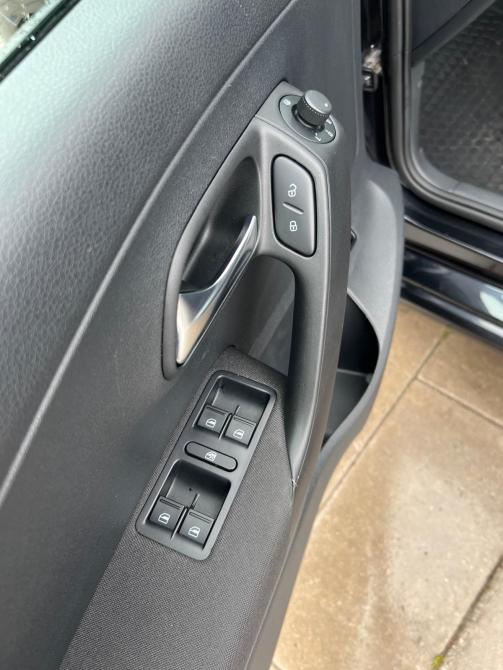 Volkswagen Polo V Рестайлинг Стерлитамак  - изображение 20