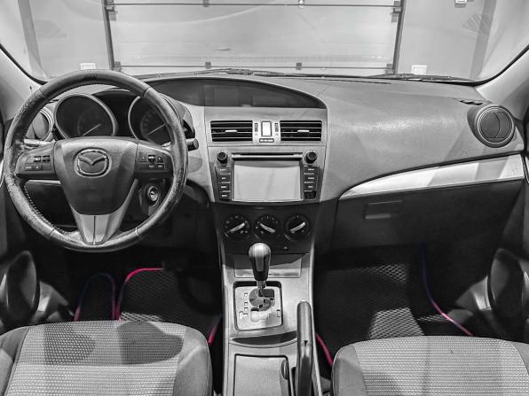 Mazda 3 II (BL) Рестайлинг с пробегом 2013 года, цена 934 351 рубль, 190002 км, седан, Автокод Объявления