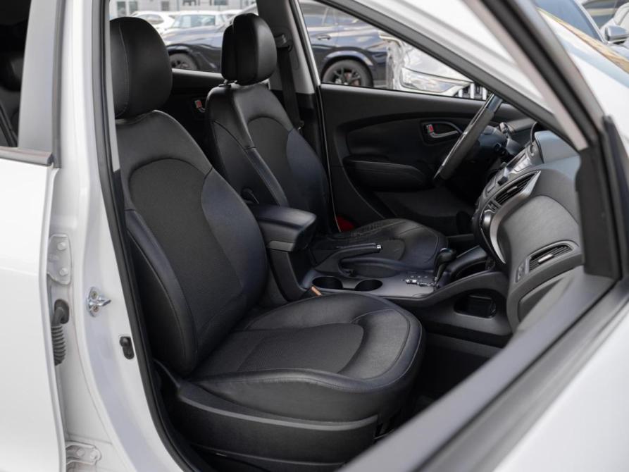 Hyundai ix35 I Рестайлинг Сочи  - изображение 8