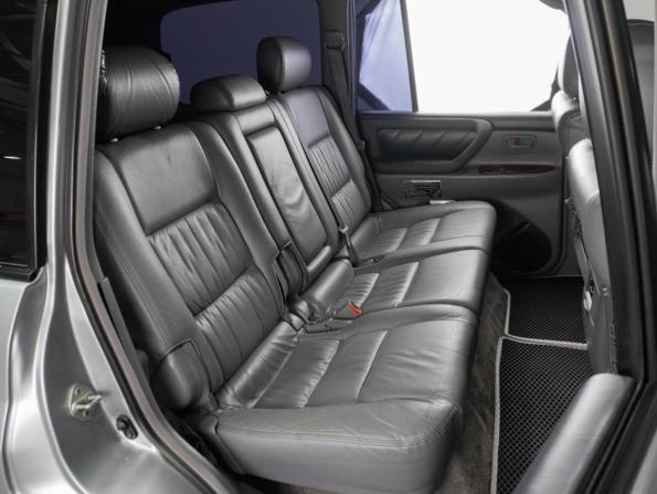 Toyota Land Cruiser 100 Series с пробегом 2000 года, цена 1 699 000 рублей, 336856 км, внедорожник, Автокод Объявления