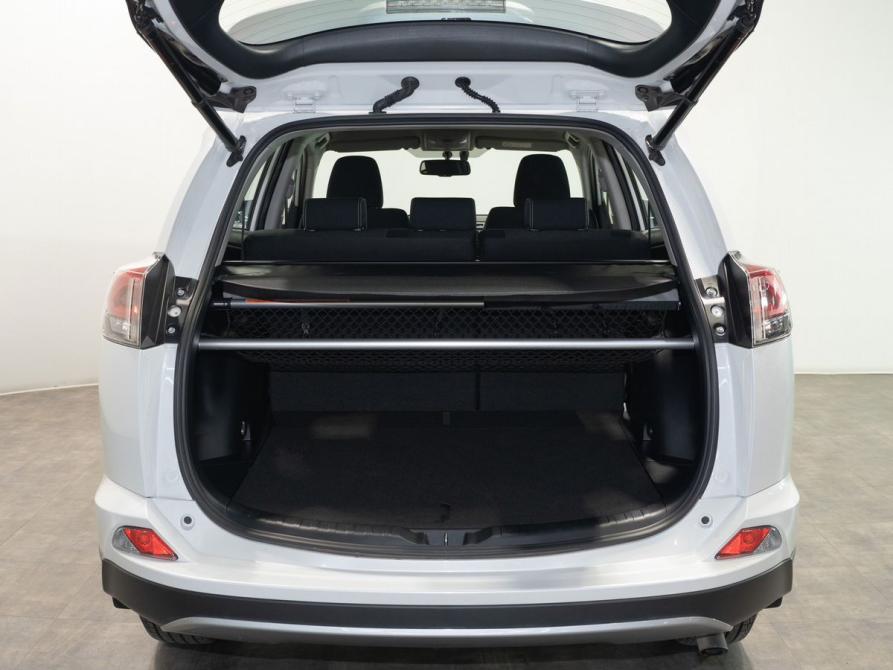 Toyota RAV4 IV (XA40) Рестайлинг Чита  - изображение 18