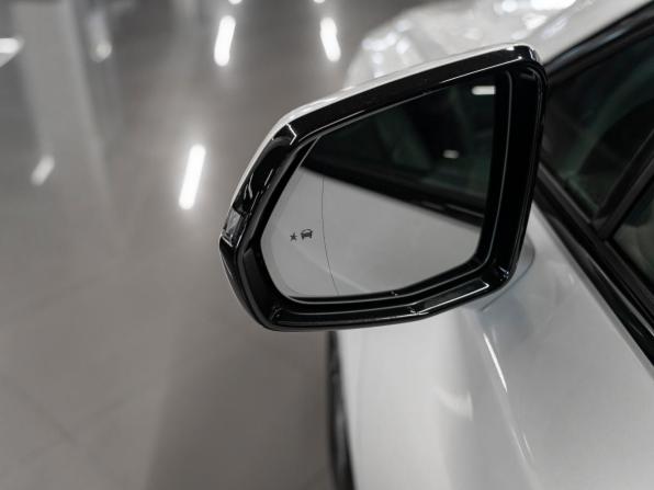 Cadillac XT6 I с пробегом 2022 года, цена 4 140 000 рублей, 60681 км, внедорожник, Автокод Объявления