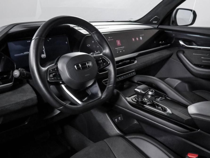 Geely Monjaro I Москва  - изображение 14