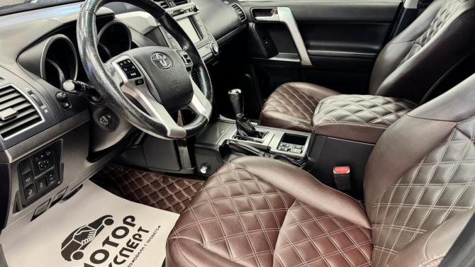 Toyota Land Cruiser Prado 150 Series Рестайлинг 1 с пробегом 2016 года, цена 3 490 000 рублей, 284246 км, внедорожник, Автокод Объявления