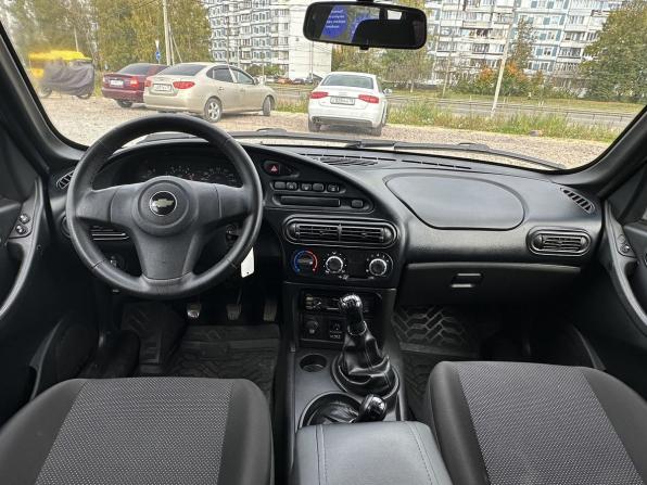 Chevrolet Niva I Рестайлинг с пробегом 2015 года, цена 599 000 рублей, 102399 км, внедорожник, Автокод Объявления