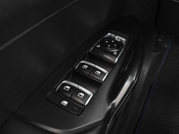 Kia K5 III с пробегом 2020 года, цена 2 599 000 рублей, 93781 км, седан, Автокод Объявления
