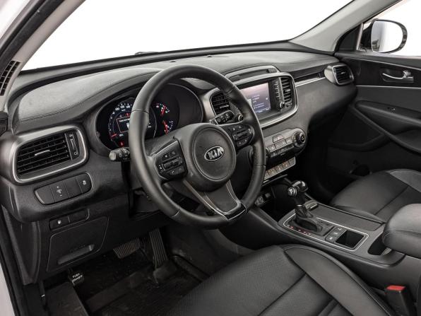 Kia Sorento III Prime с пробегом 2017 года, цена 2 420 000 рублей, 105162 км, внедорожник, Автокод Объявления