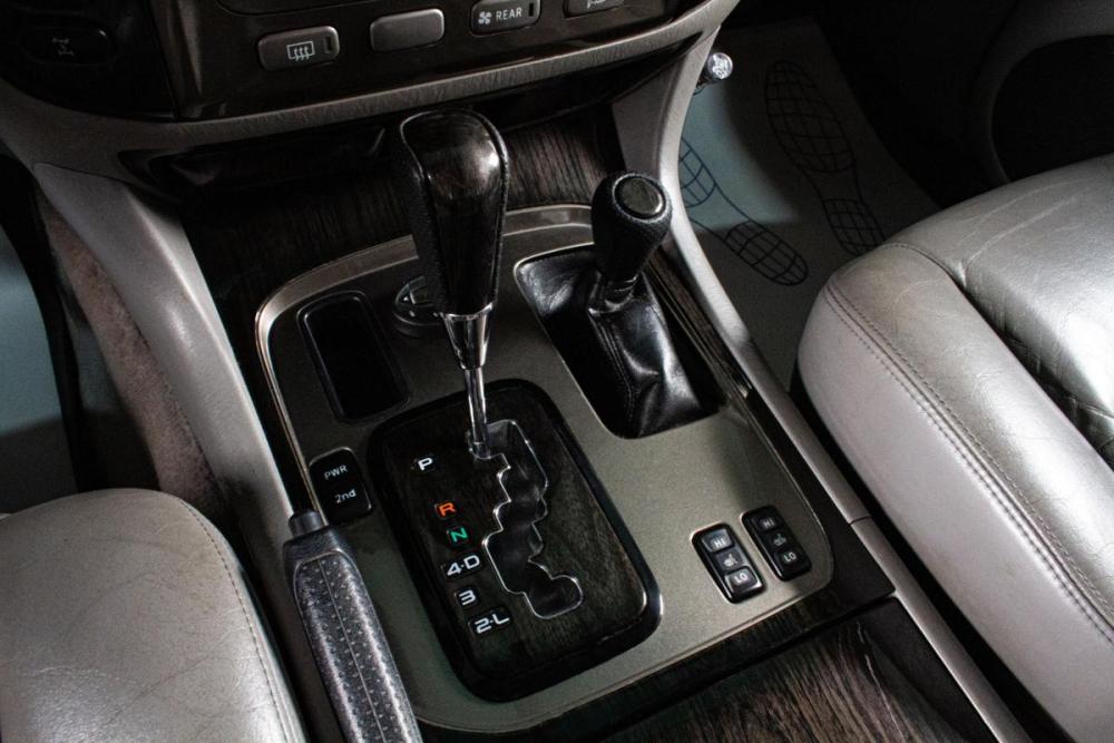 Toyota Land Cruiser 100 Series Рестайлинг 2 Сургут  - изображение 15