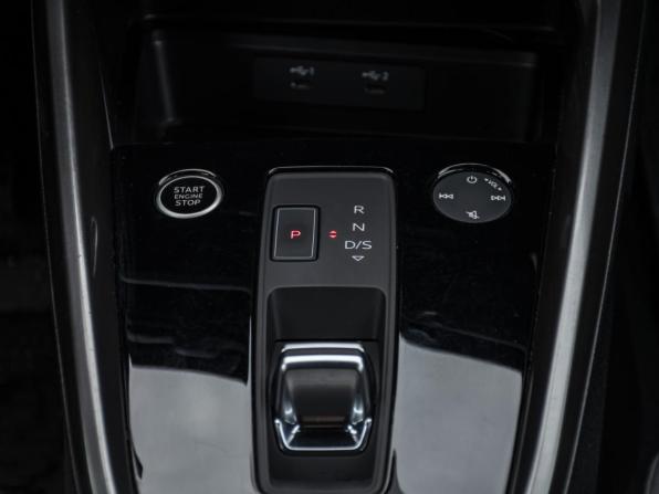 Audi A3 IV (8Y) с пробегом 2021 года, цена 2 749 000 рублей, 59341 км, хэтчбек, Автокод Объявления