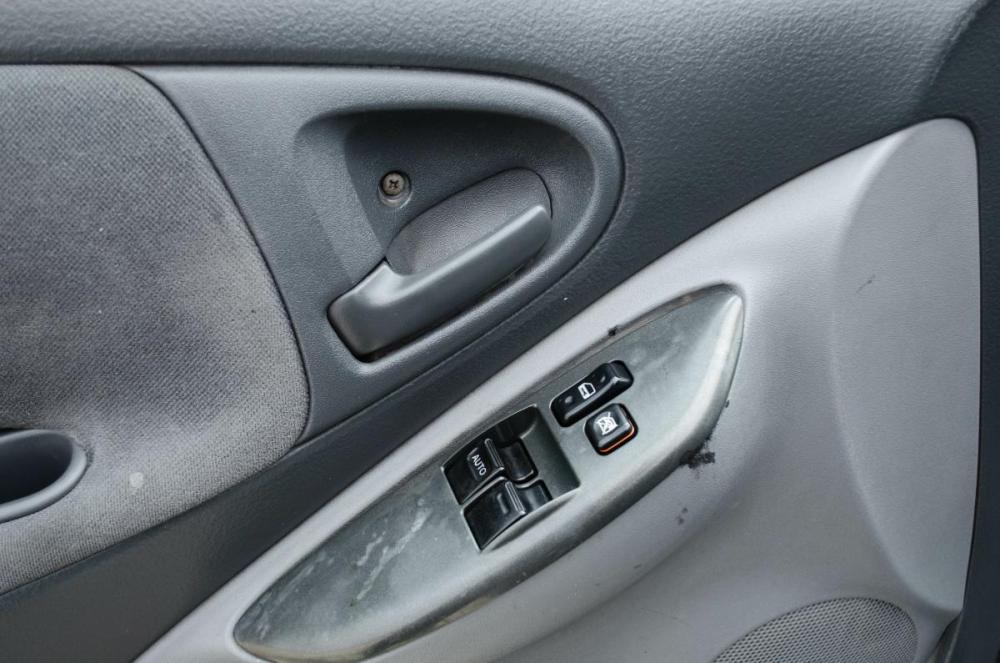 Toyota Yaris I Курган  - изображение 8
