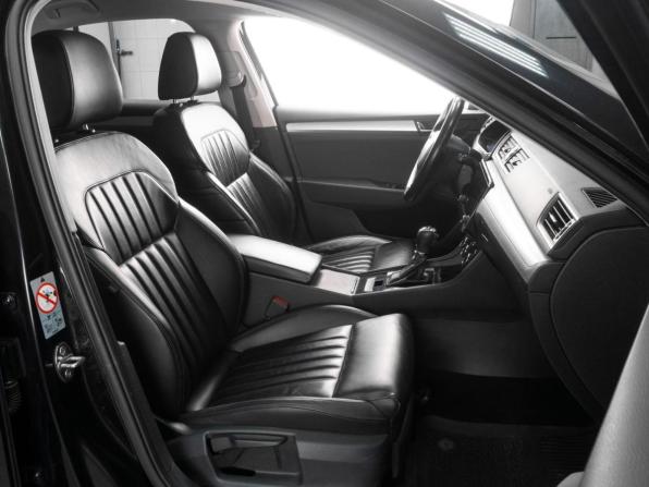Skoda Superb III с пробегом 2018 года, цена 2 299 000 рублей, 232971 км, лифтбек, Автокод Объявления