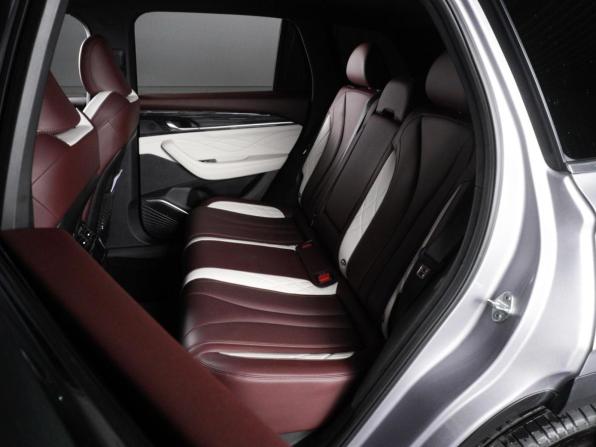Geely Monjaro I с пробегом 2021 года, цена 2 699 000 рублей, 45917 км, внедорожник, Автокод Объявления